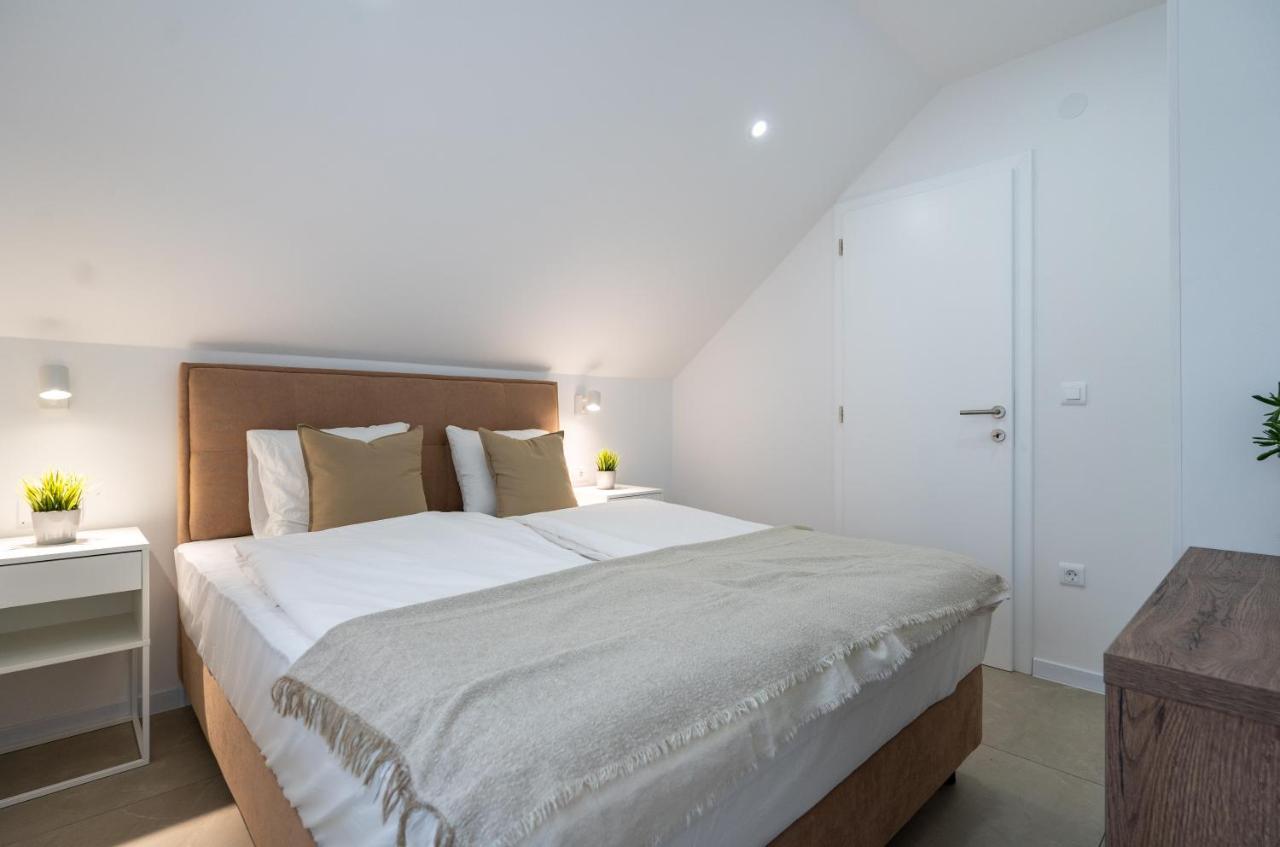 Apartments & Room Forest Slunj Ngoại thất bức ảnh