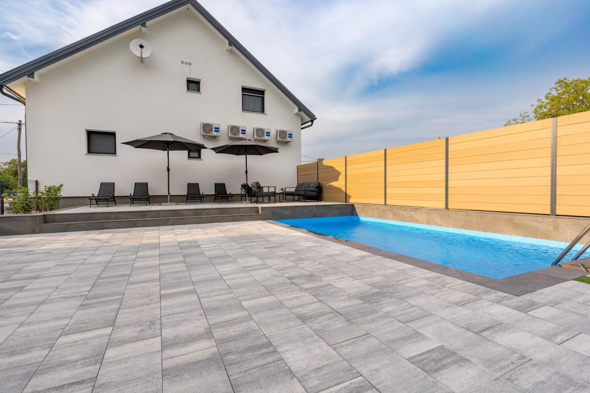 Apartments & Room Forest Slunj Ngoại thất bức ảnh